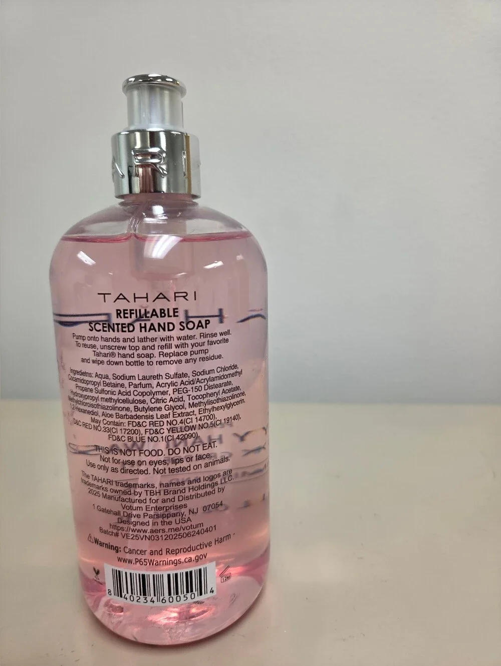 TAHARI Pink Grapefruit Luxury Hand Wash - New